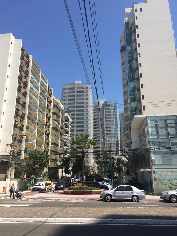 Apart Quartier Latin Hotel Vitoria Bagian luar foto