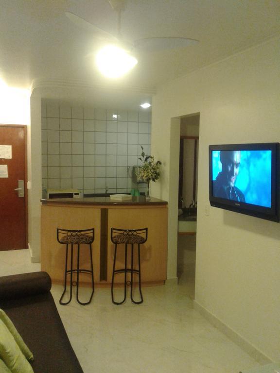 Apart Quartier Latin Hotel Vitoria Bagian luar foto