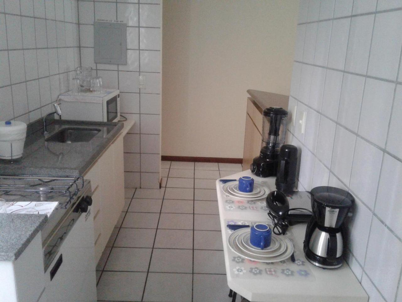 Apart Quartier Latin Hotel Vitoria Bagian luar foto