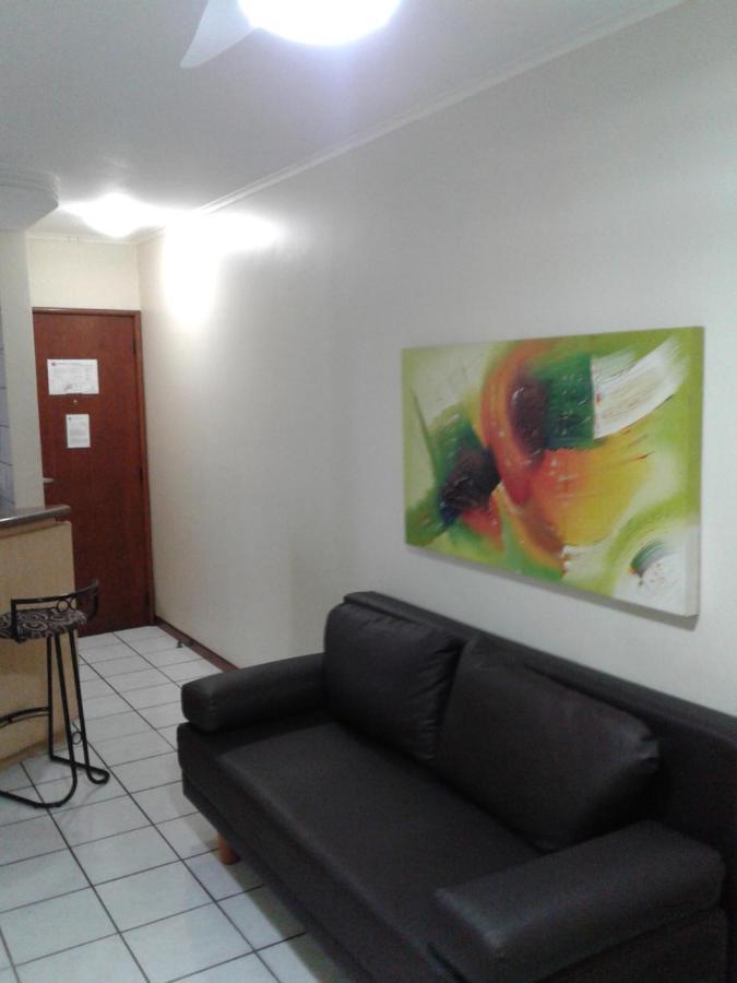 Apart Quartier Latin Hotel Vitoria Bagian luar foto